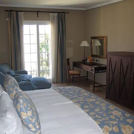 Palmera Plaza 5*