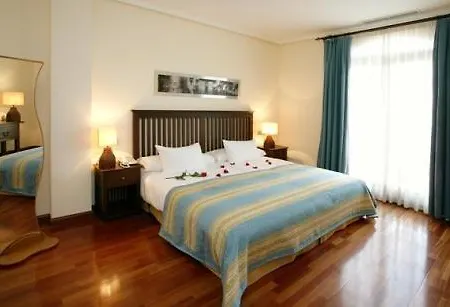 Hotel Palmera Plaza